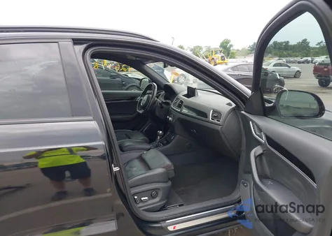 2018 Audi Q3 2.0T Premium/2.0T Sport Premium z USA, uszkodzony, nr VIN WA1JCCFS7JR018590